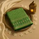 Elegant Green Bandhani Saree with Traditional Zari Border